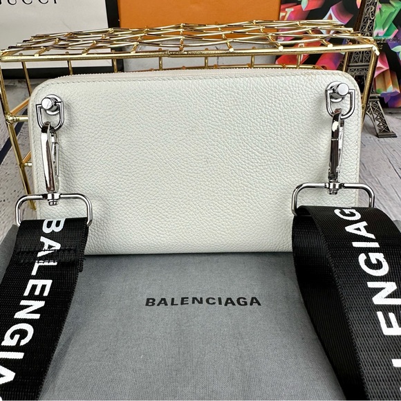 Balenciaga white and black zippy wallet crossbody bag with strap and necklace - Picture 3 of 16